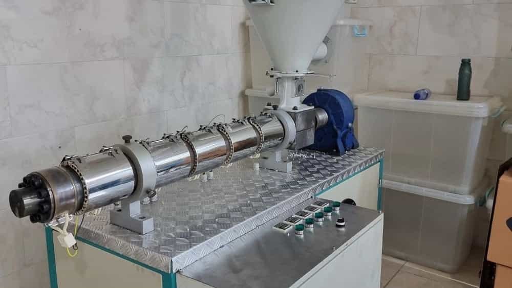 ساخت انواع اکسترودر و اکستروژن